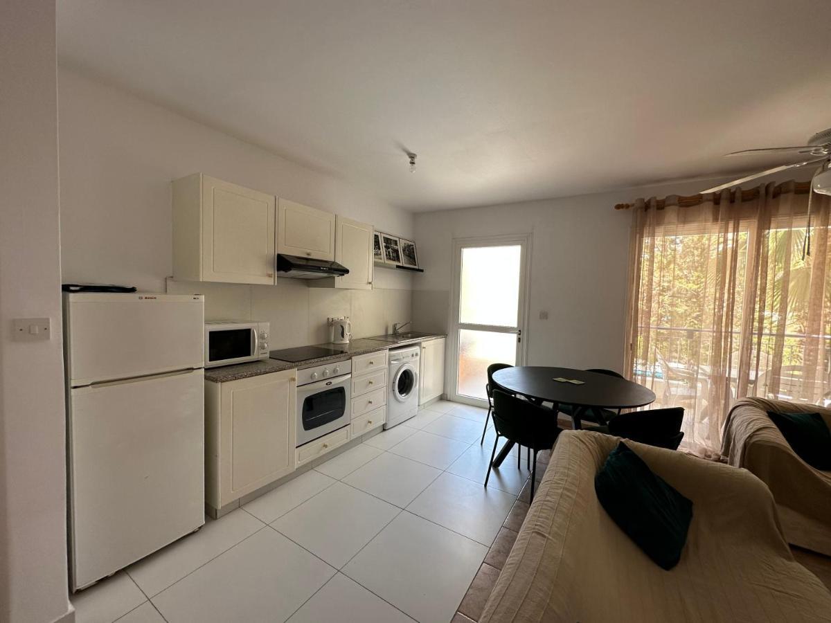 Kato Paphos Apartment Extérieur photo